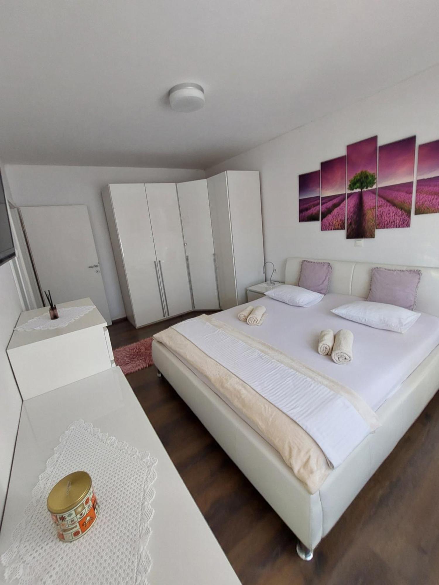 Apartman Nora 耶尔萨 外观 照片