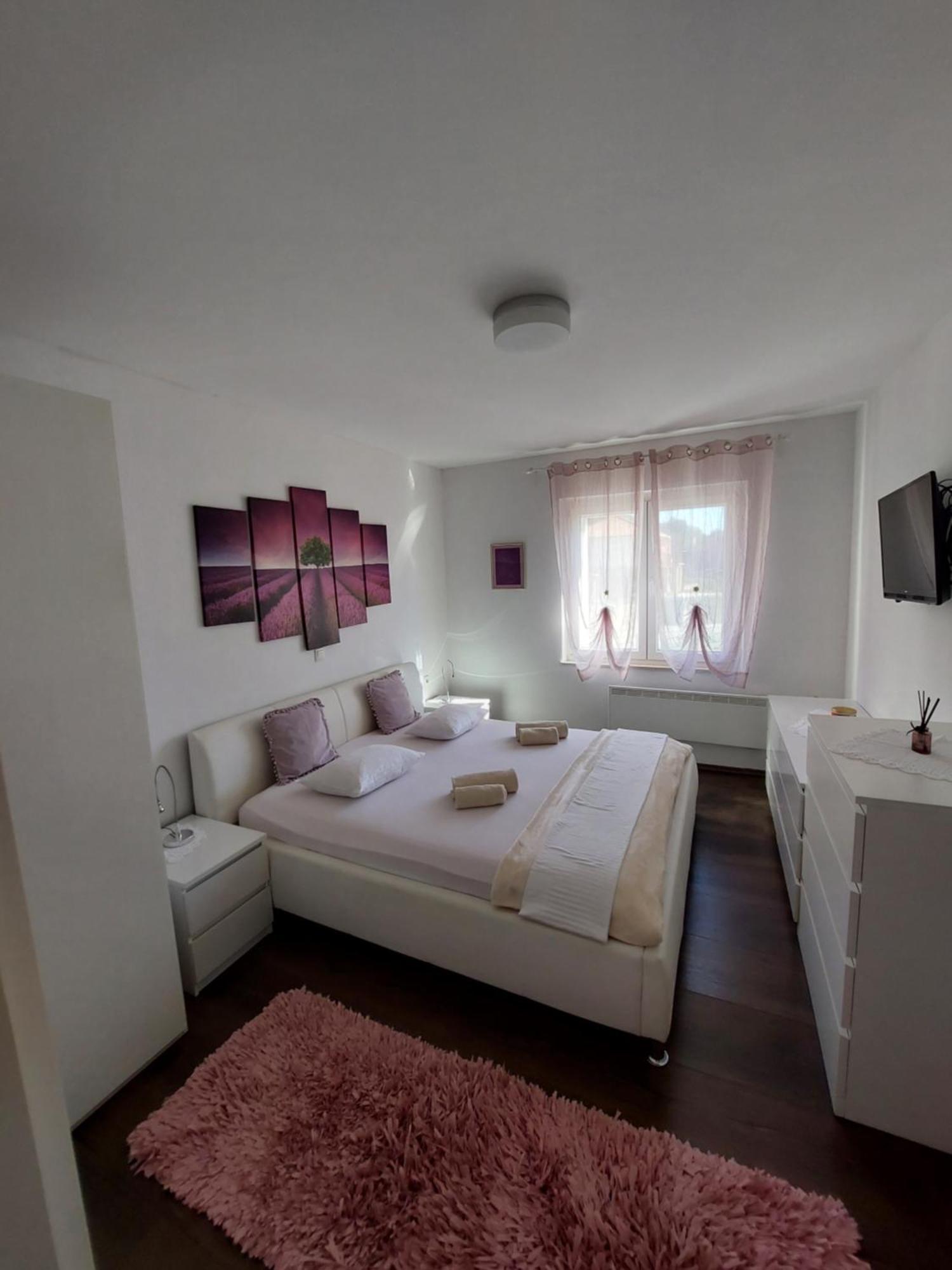 Apartman Nora 耶尔萨 外观 照片